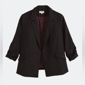 Skies are Blue Geneva Ruched Sleeve Blazer., Size 1X (16-18)